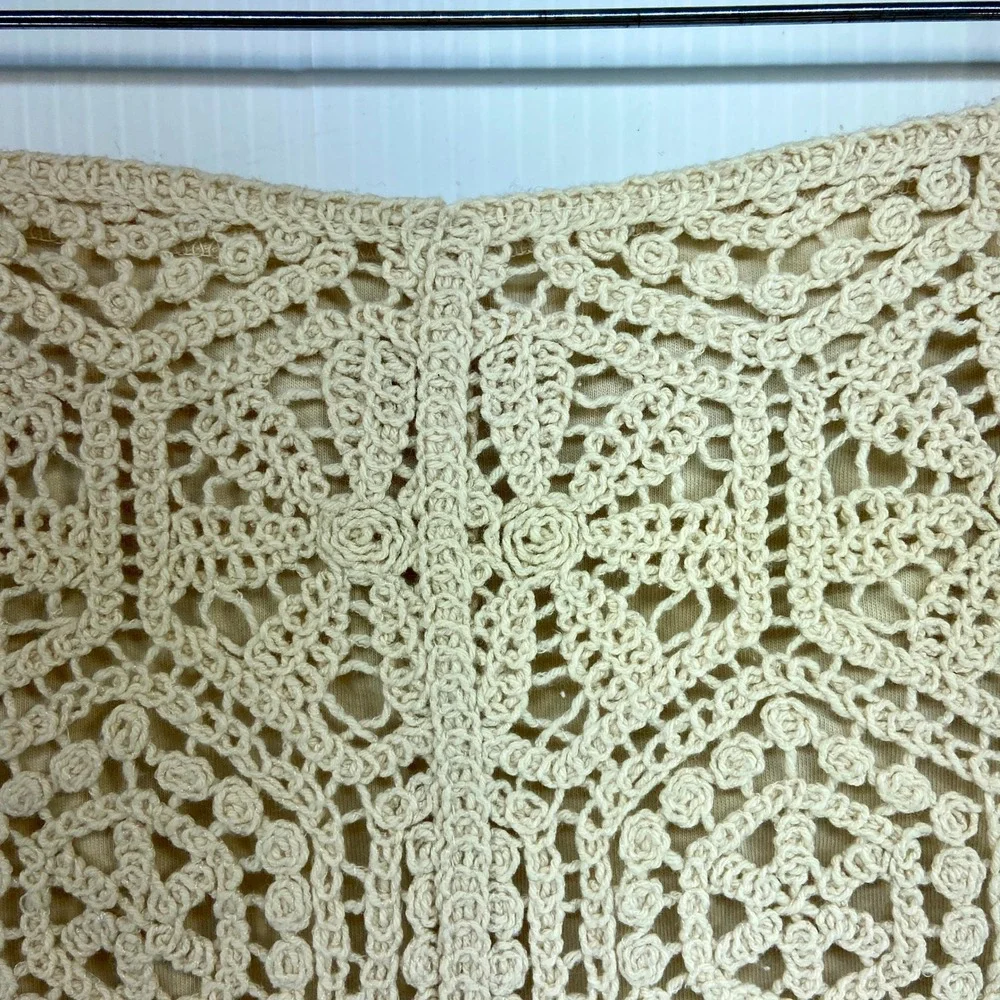H&M Cream Crochet Knit High‎ Rise Shorts Womens Small - Picture 5 of 9